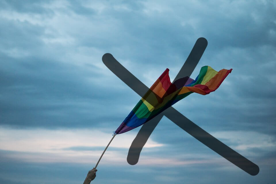 Vogliono vietare anche i Pride?
