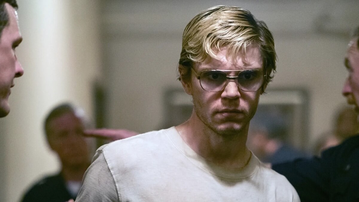 Anatomia di un assassino queer, e se Ryan Murphy avesse rafforzato gli stereotipi negativi sulla comunità LGBT? - Dahmer - Gay.it