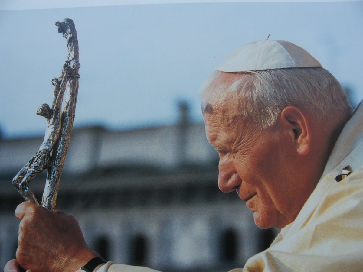 Papa Giovanni Paolo II: 25 anni di omofobia e guerra ai diritti civili di Karol Wojtyla - Giovanni Paolo II - Gay.it