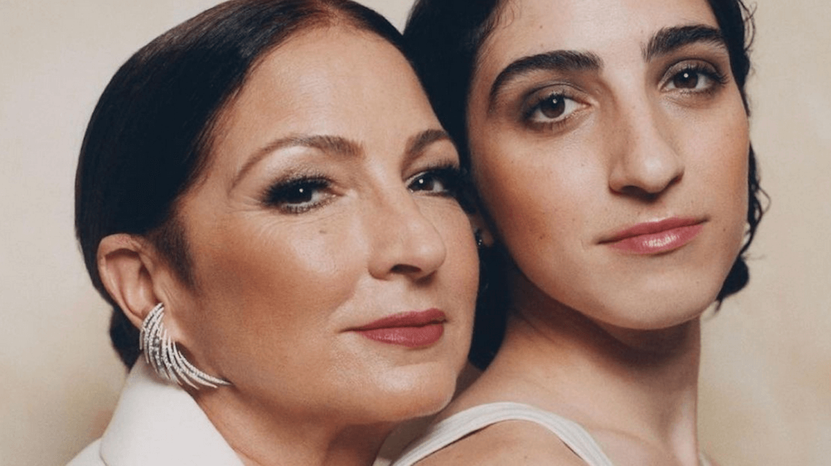Gloria Estefan spiega il “complicato motivo” per cui disse a sua figlia di non fare coming out con la nonna
