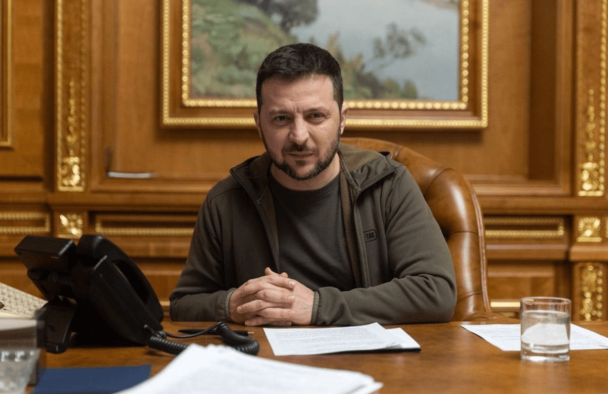 Melovin difende Zelensky dopo la battuta velenosa di Trump: il post di protesta del cantante ucraino - Ucraina Zelensky - Gay.it