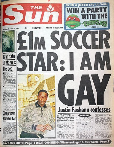 Fash: la storia di Justin Fashanu, calciatore suicida dopo lo storico coming out, diventa serie tv - sun cover fashanu - Gay.it