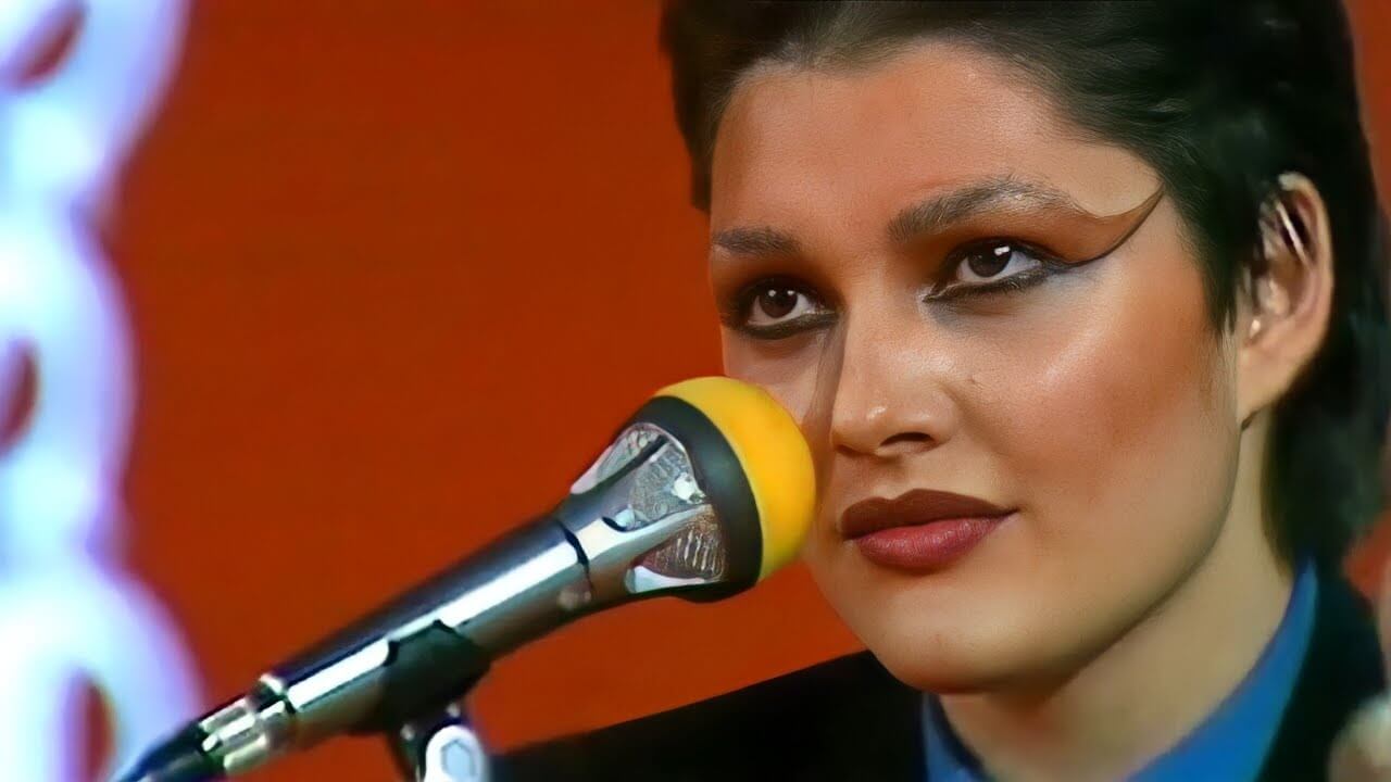 Sanremo 2023, tutte le Anna Oxa del mondo: riviviamo le sue performance all’Ariston – VIDEO