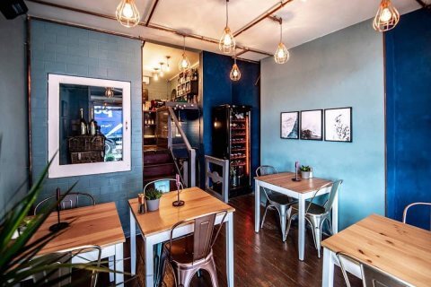 150.000 dollari di risarcimento a coppia gay per bullismo omofobo in un ristorante italiano - Piatto Londra - Gay.it