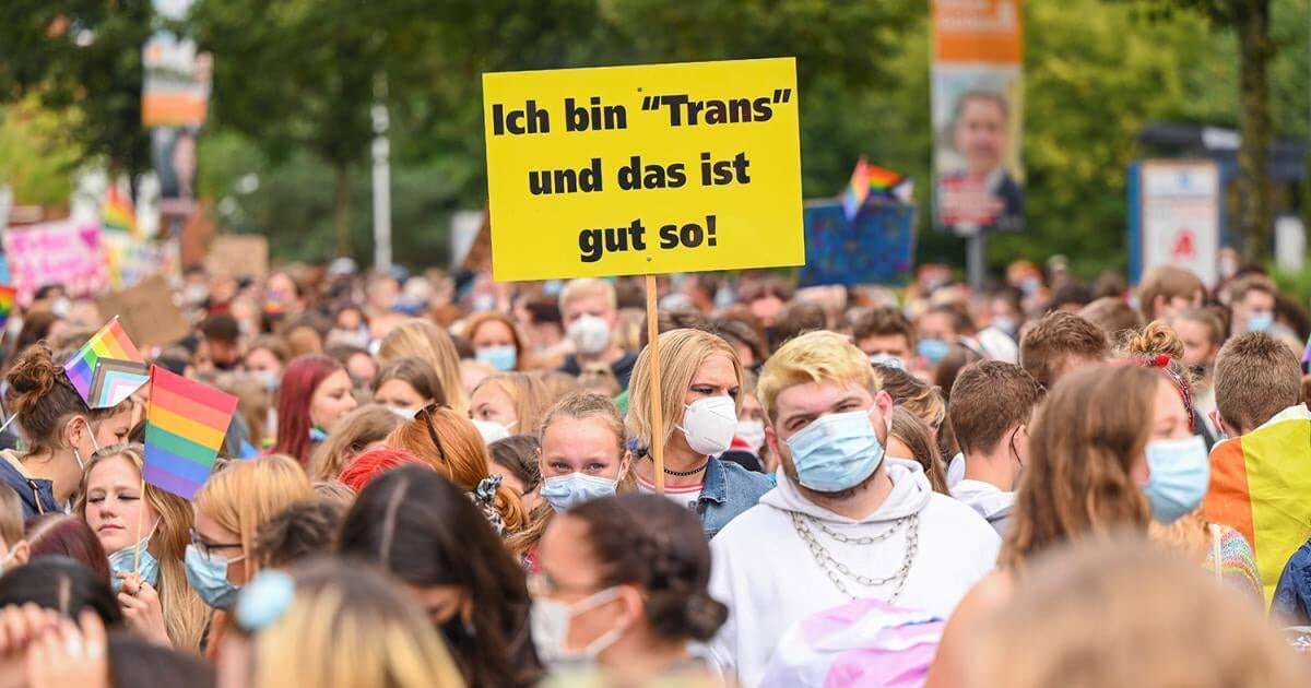 Donne trans escluse dalle saune femminili, è bufera in Germania