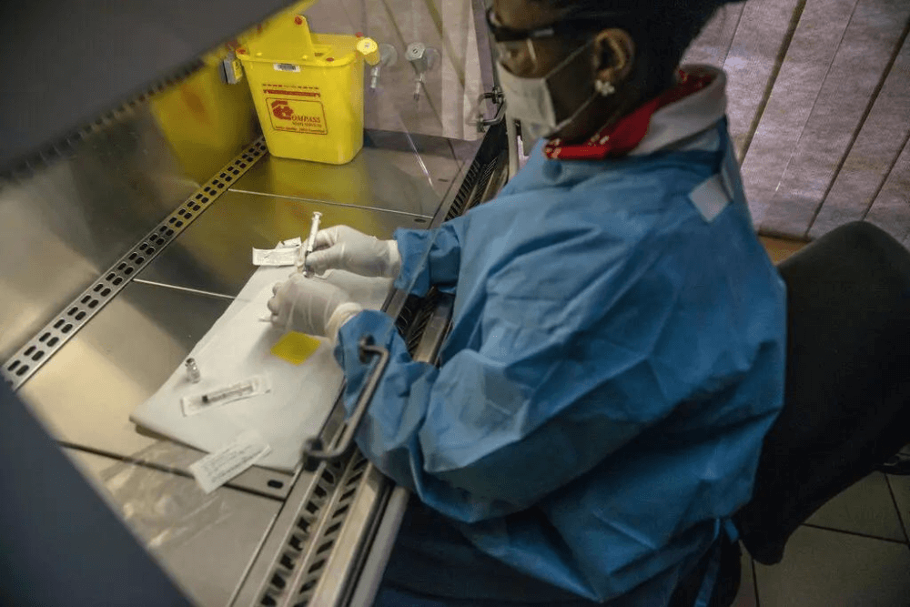 HIV: fallita la sperimentazione di Johnso&Johnson, ma non tutto è perduto