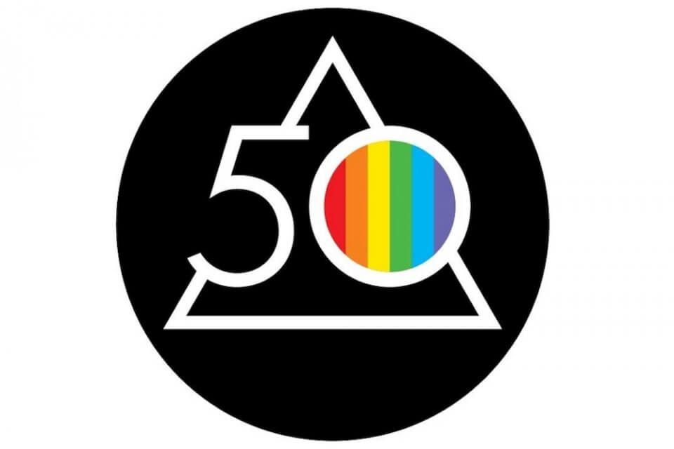 I Pink Floyd accusati di “propaganda LGBT” per la copertina dell’album “The Dark Side of the Moon”