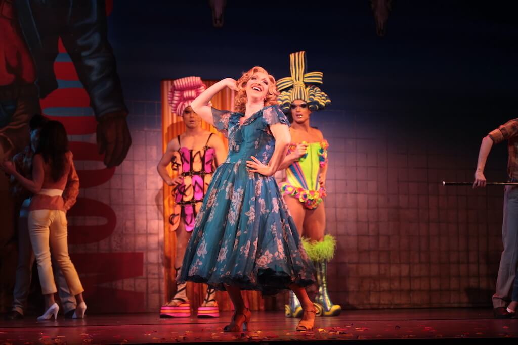 Priscilla torna a teatro: vieni a vederla con Gay.it? Accrediti e codici promo