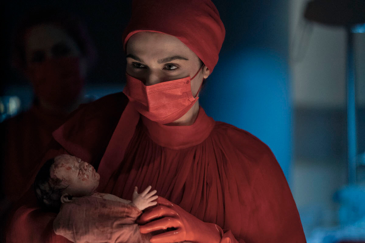 Dear Ringers, Rachel Weisz protagonista di una serie thriller a tinte queer. Sinossi, data d'uscita e foto - Dead Ringers 6 - Gay.it