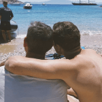 Greg Berlanti e Robbie Rogers - Thumbnail