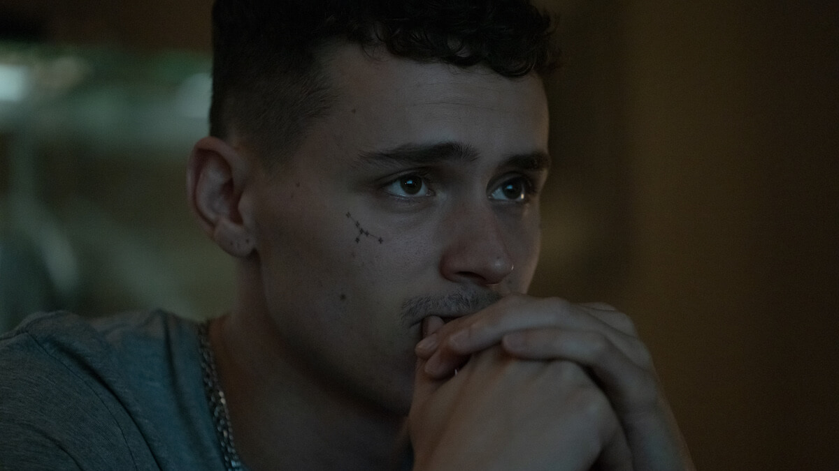 “In Silenzio”, primo trailer dalla nuova serie con Arón Piper e Manu Rios - In Silenzio 2 - Gay.it