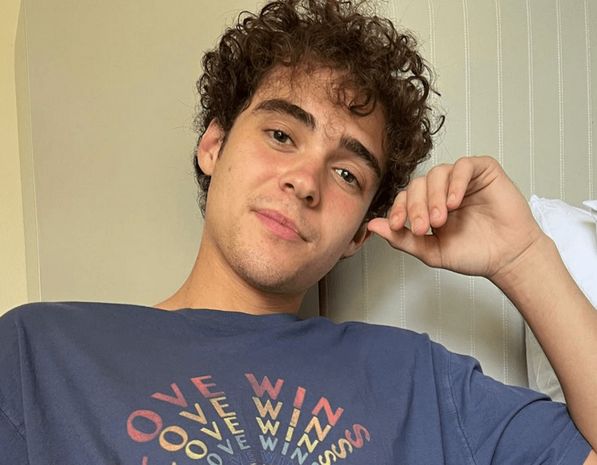 Joshua Bassett, dichiaratamente queer, battezzato in una chiesa omofoba: “Il mio cuore è per Cristo e solo per Cristo!”