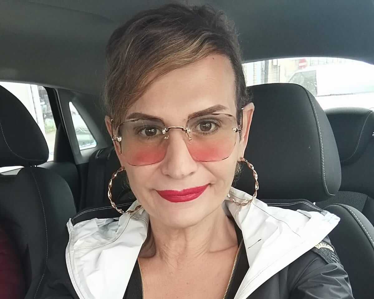 Chi è Simona Aiello donna trans candidata con Giorgia Meloni e Fratelli d’Italia alle comunali