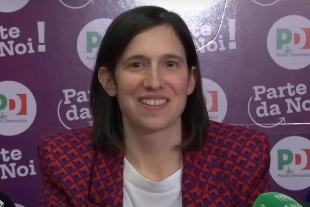 Elly Schlein vittima di bodyshaming sui social: l’ira della destra misogina che non ha nient’altro da dire