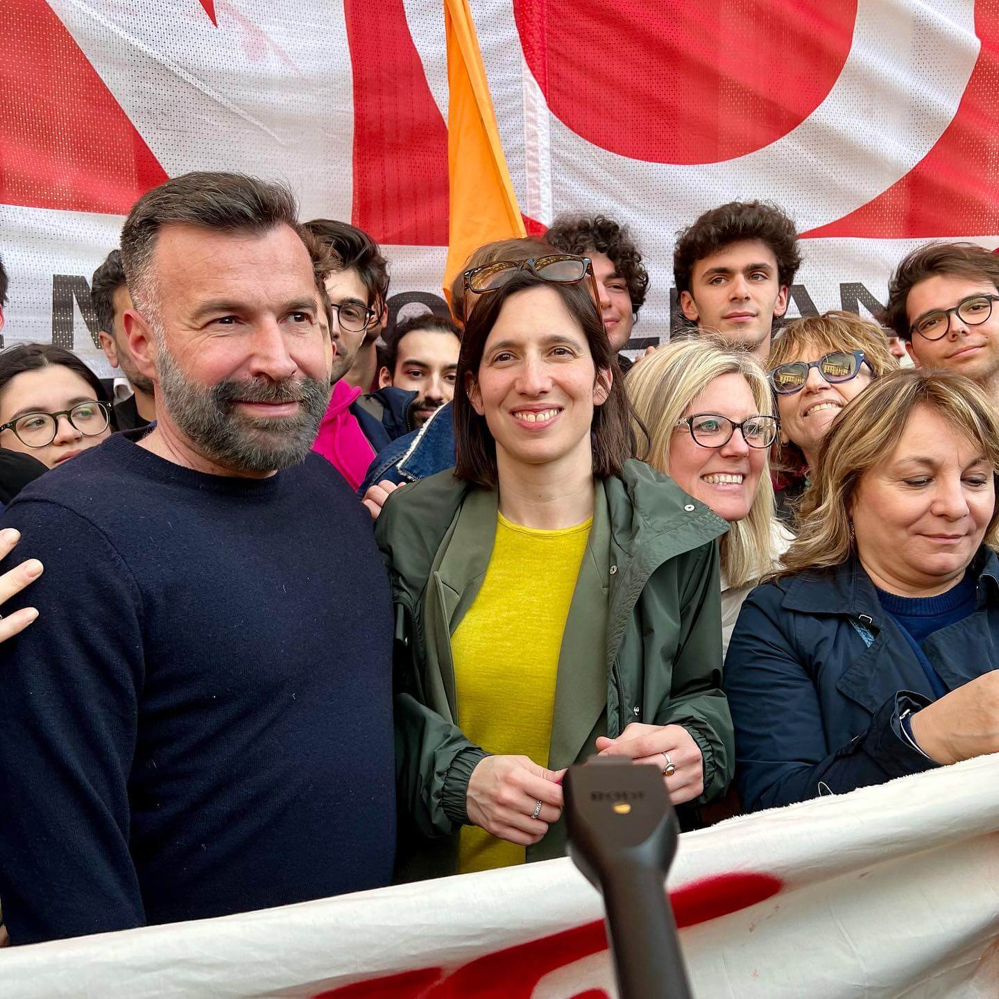Milano 18 Marzo 2023 - Manifestazione in difesa delle Famiglie Arcobaleno Alessandro Zan Elly Schlein