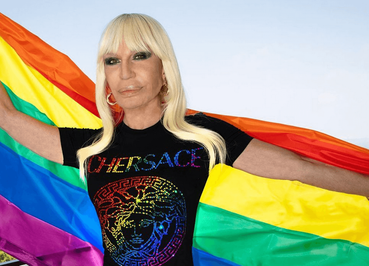 Donatella Versace celebrata con il Game Changer Onor per il suo impegno in difesa dei diritti della comunità LGBTQIA+ - Donatella Versace - Gay.it
