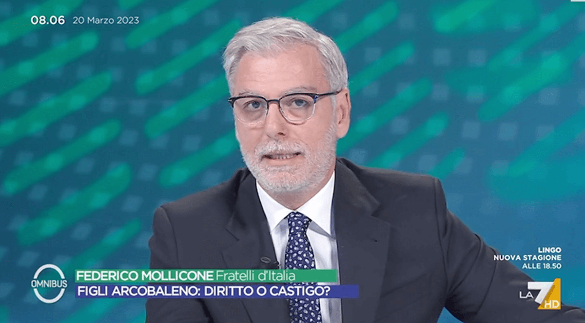 Federico Mollicone (FDI): “GPA reato più grave della pedofilia. Scelgono un figlio come la tinta di casa” – VIDEO