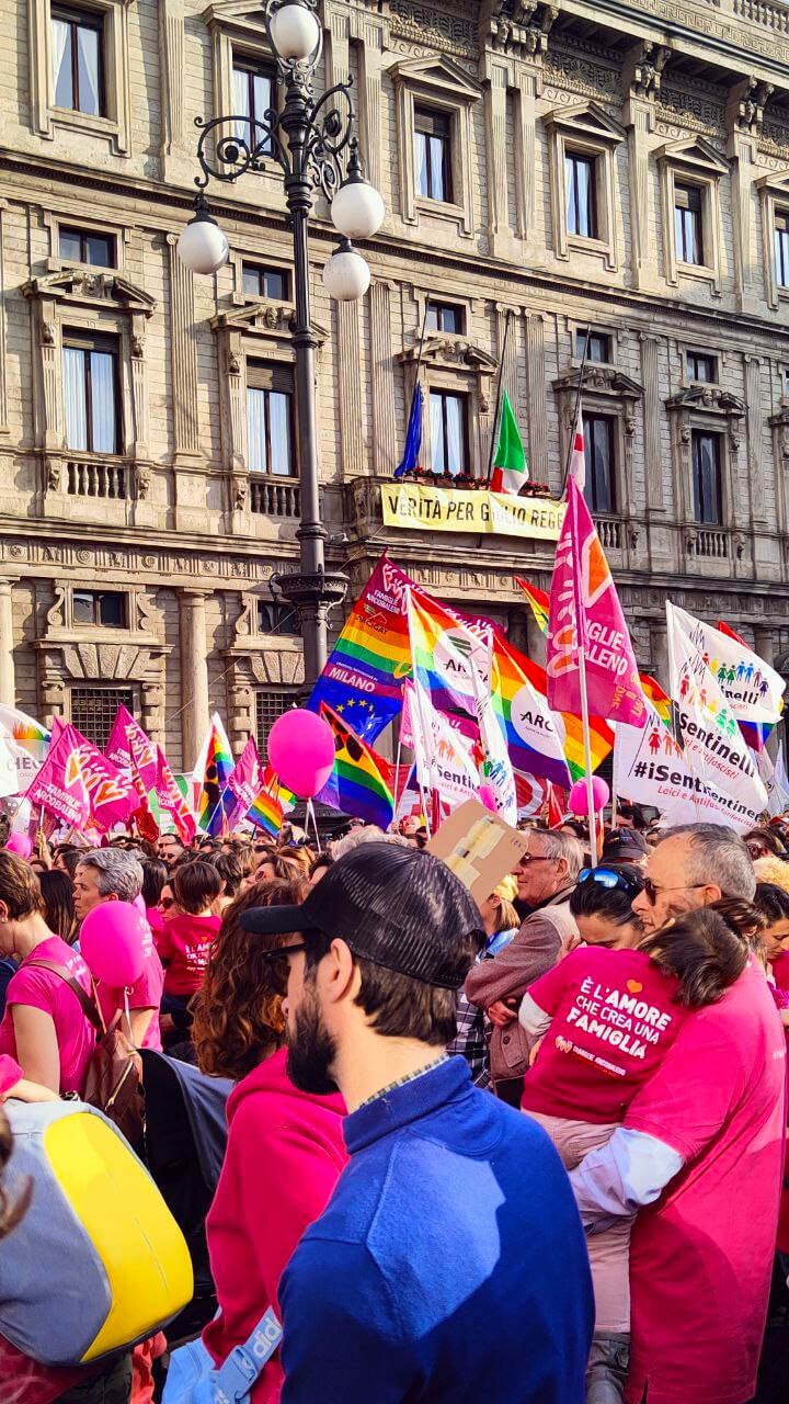 Milano 18 Marzo 2023 - Manifestazione in difesa delle Famiglie Arcobaleno