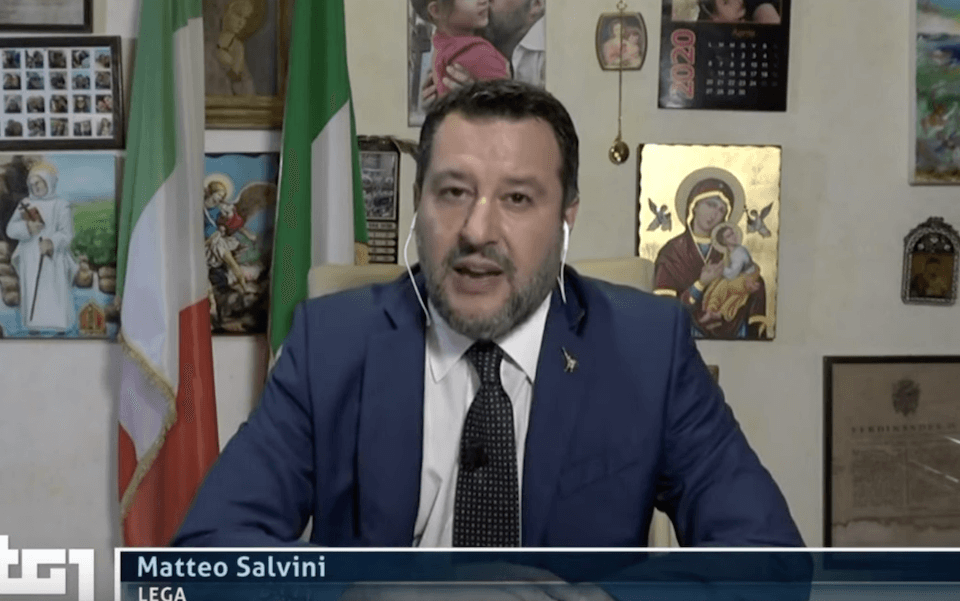Matteo Salvini sporca anche la Festa del Papà: “Non è la festa del genitore 2”
