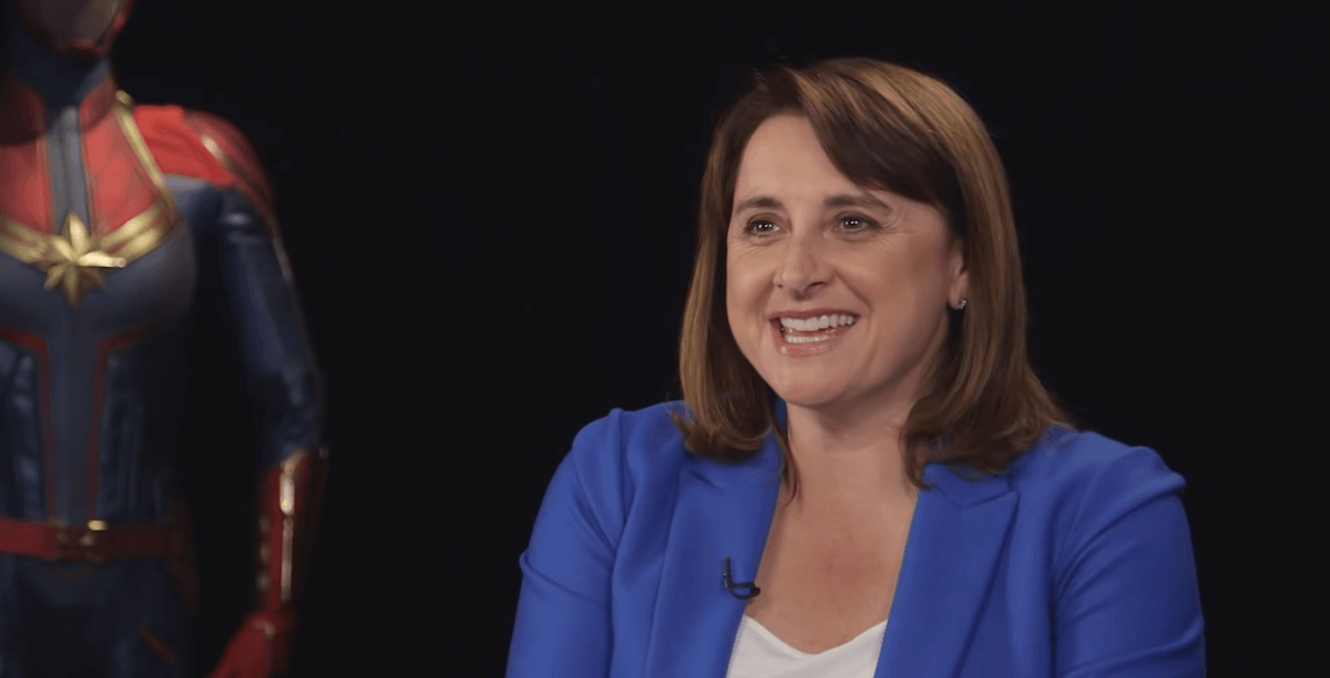 Victoria Alonso, dirigente lesbica licenziata dalla Marvel parla di censura omofoba. Ma non tutto torna