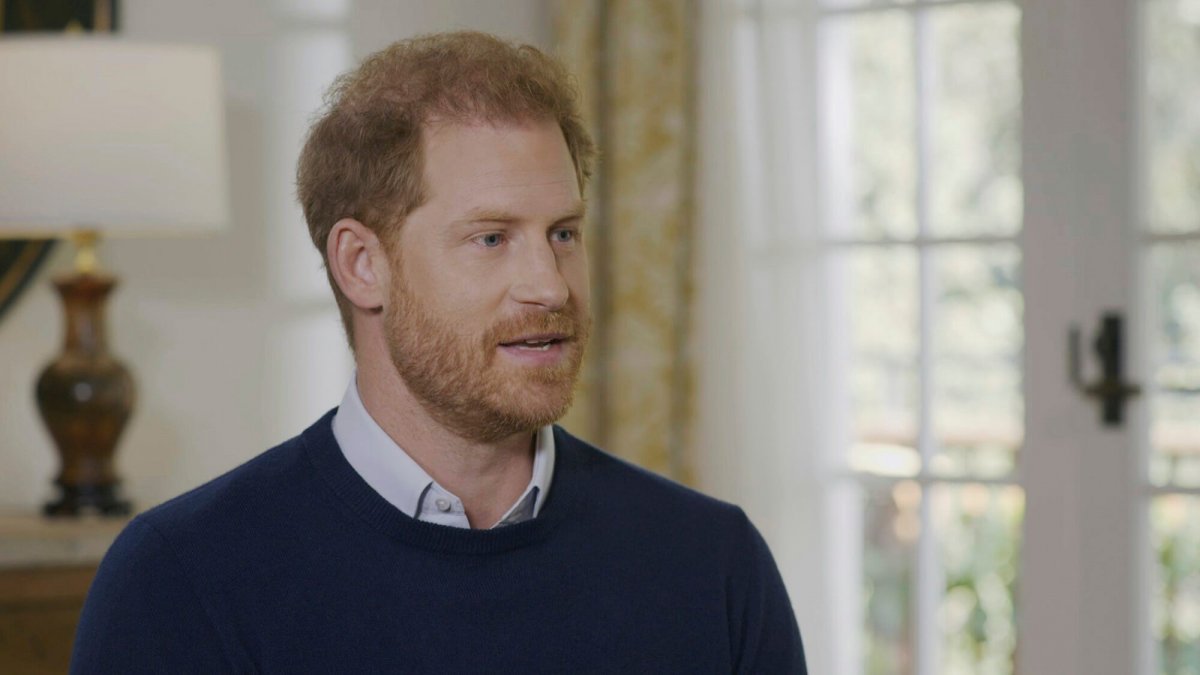 Il Principe Harry contro lo stigma dell’HIV, ricordando Lady Diana