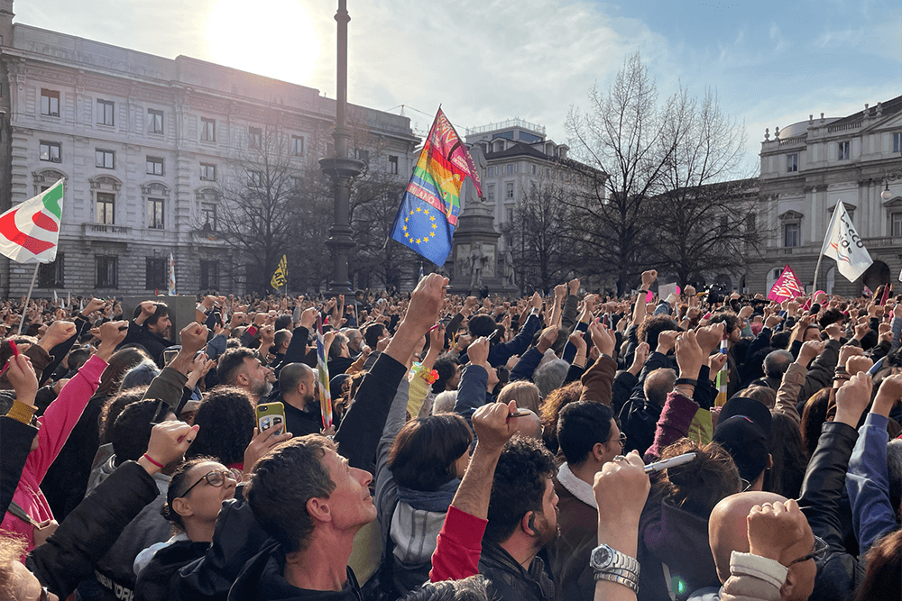 10.000 a Milano per le Famiglie Arcobaleno, Schlein “Pronta la legge” – Foto e video