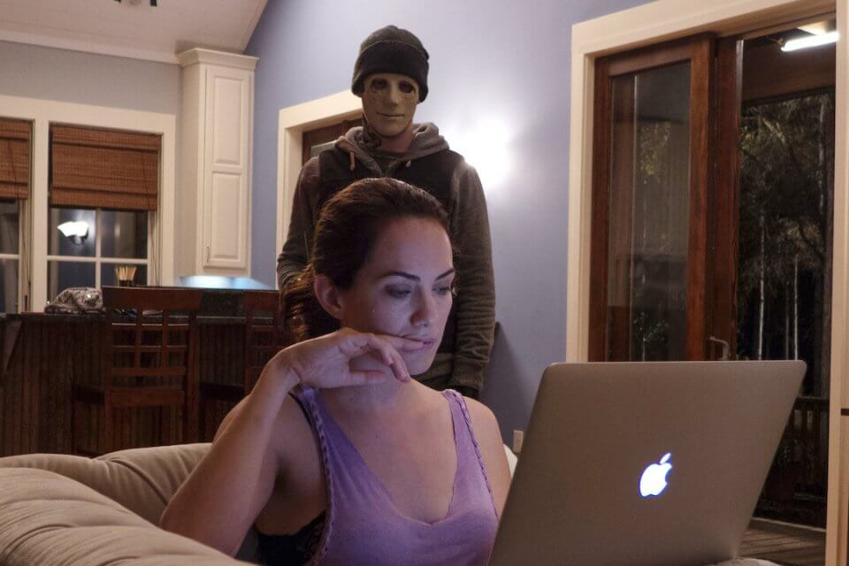 Hush (2016)