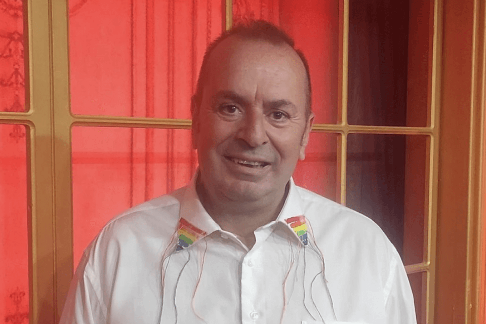 Fabio Canino, intervista: “Scandaloso che nessun vip difenda le famiglie arcobaleno. Terrorizzati dal governo Meloni”