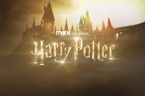 Harry Potter diventa serie tv, HBO replica alla transfobia di J.K. Rowling: "Conta quello che c'è sullo schermo" - harry potter serie tv max 3 - Gay.it