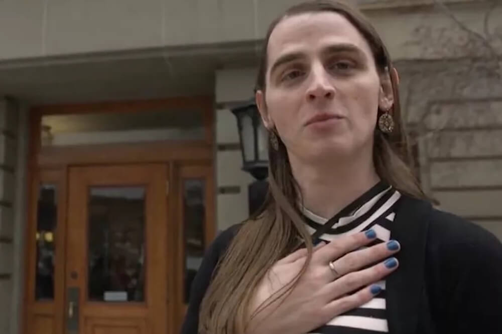 Zooey Zephyr, i Repubblicani escludono la deputata trans dalla Camera