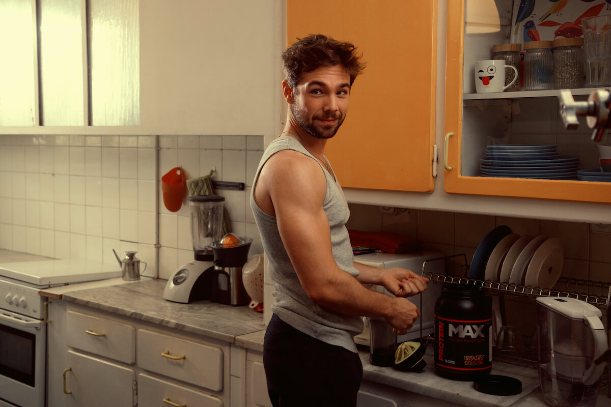 Smiley, non ci sarà una 2a stagione della serie gay Netflix - 3 SMILEY 04192022 andrearesmini W9A0710 A1 FULLRES V1 - Gay.it