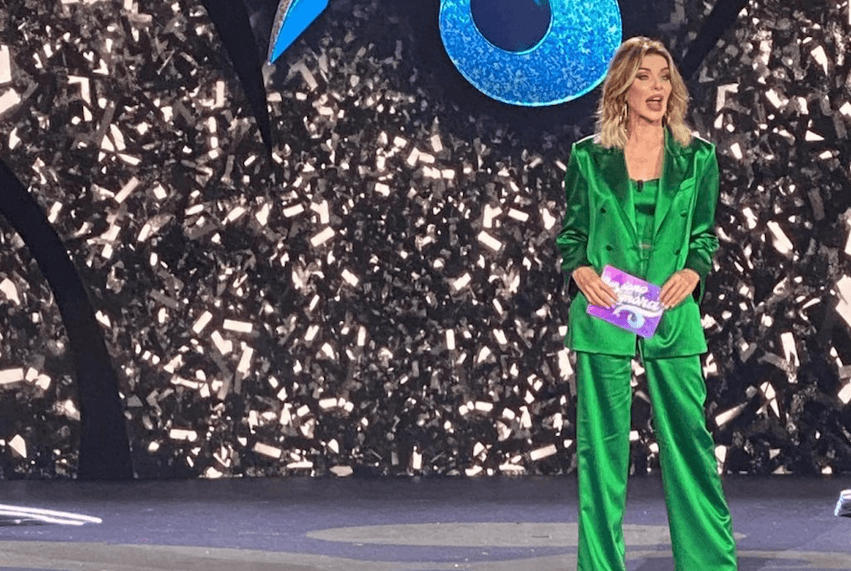 Non Sono una Signora, il drag show con Alba Parietti dal 29 giugno su Rai2