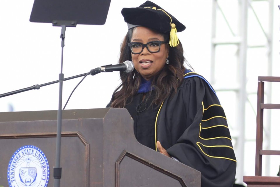 Oprah Winfrey e il discorso per i diritti LGBTQIA+: “Le persone sono sotto attacco” – IL VIDEO