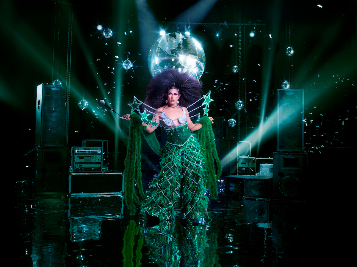Queen of Universe, su Paramount+ arriva il contest canoro internazionale drag. Intervista ad Aura Eternal - QOTU DISCO2 MEXICO 08192022 JP 0051 2 RT - Gay.it