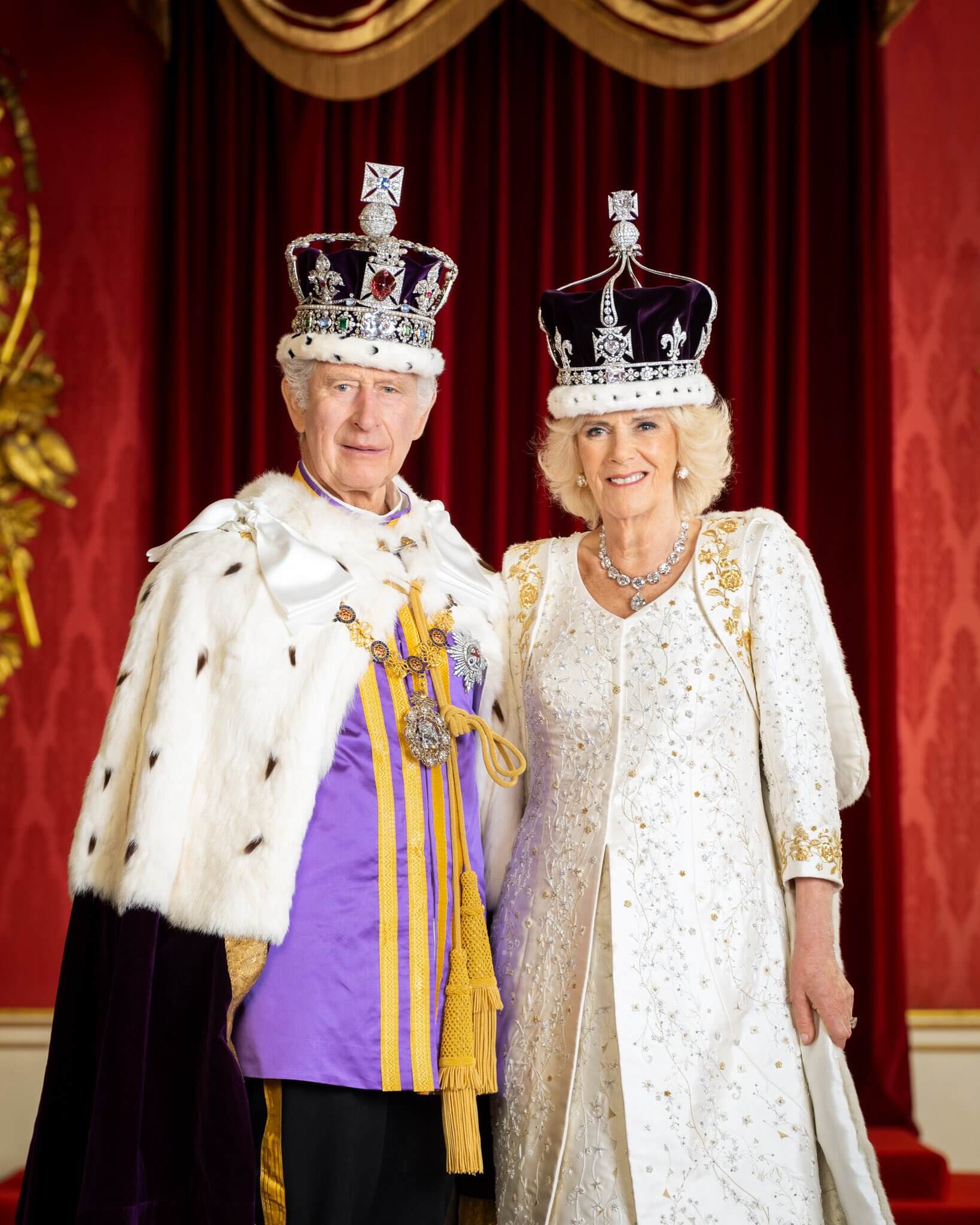 Peter Tatchell vs. Re Carlo III: “Per lui le persone LGBT non esistono” - Re Carlo III e Camilla Regina - Gay.it