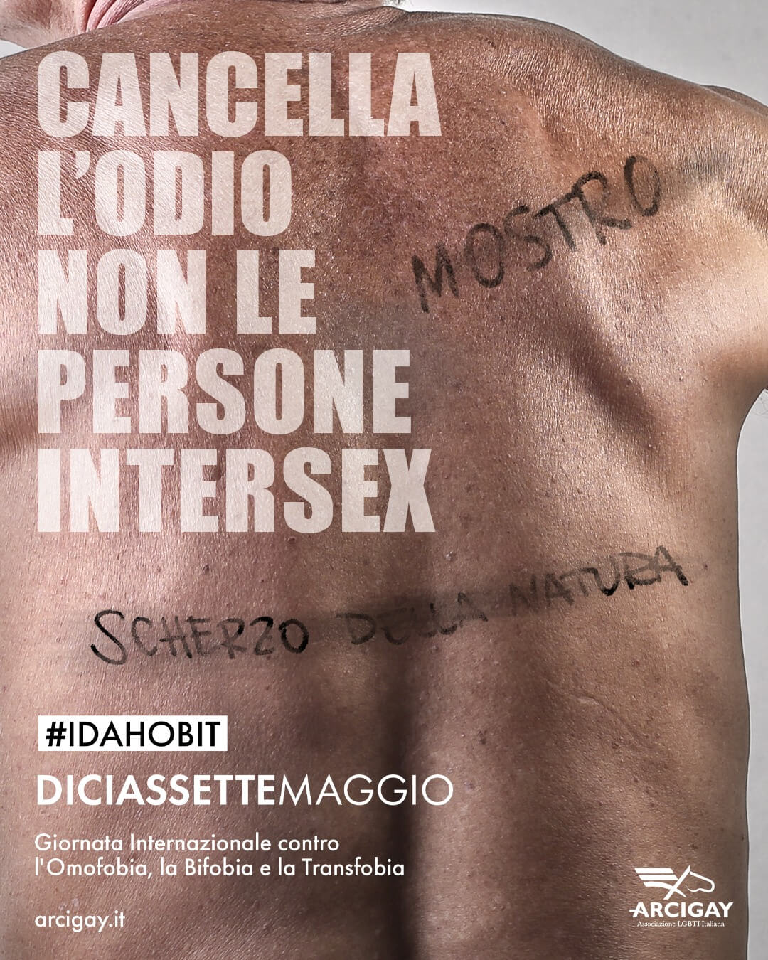Omobitransfobia, la nuova campagna Arcigay: "Cancella l'odio, non le persone LGBTQIA+" - arcigay omofobia 112 - Gay.it
