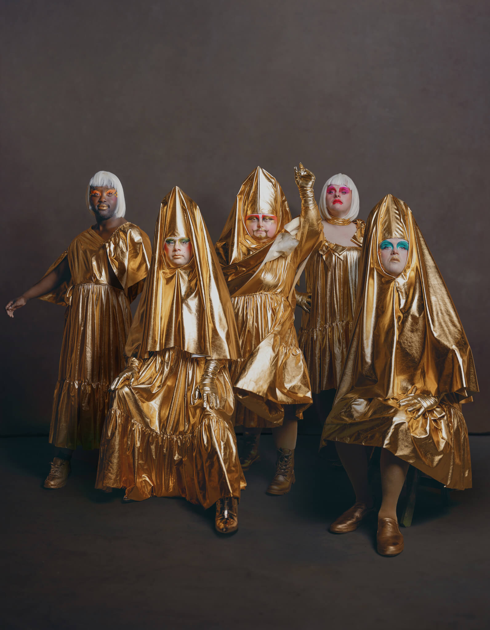 Drag Syndrome: il collettivo di drag con sindrome di Down - Intervista - drag syndrome group portrait sml2 - Gay.it