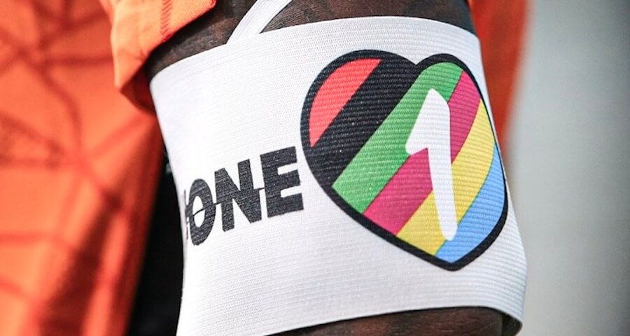 Coppa del Mondo di Calcio Femminile: c’è ottimismo per il sì FIFA alle fasce arcobaleno