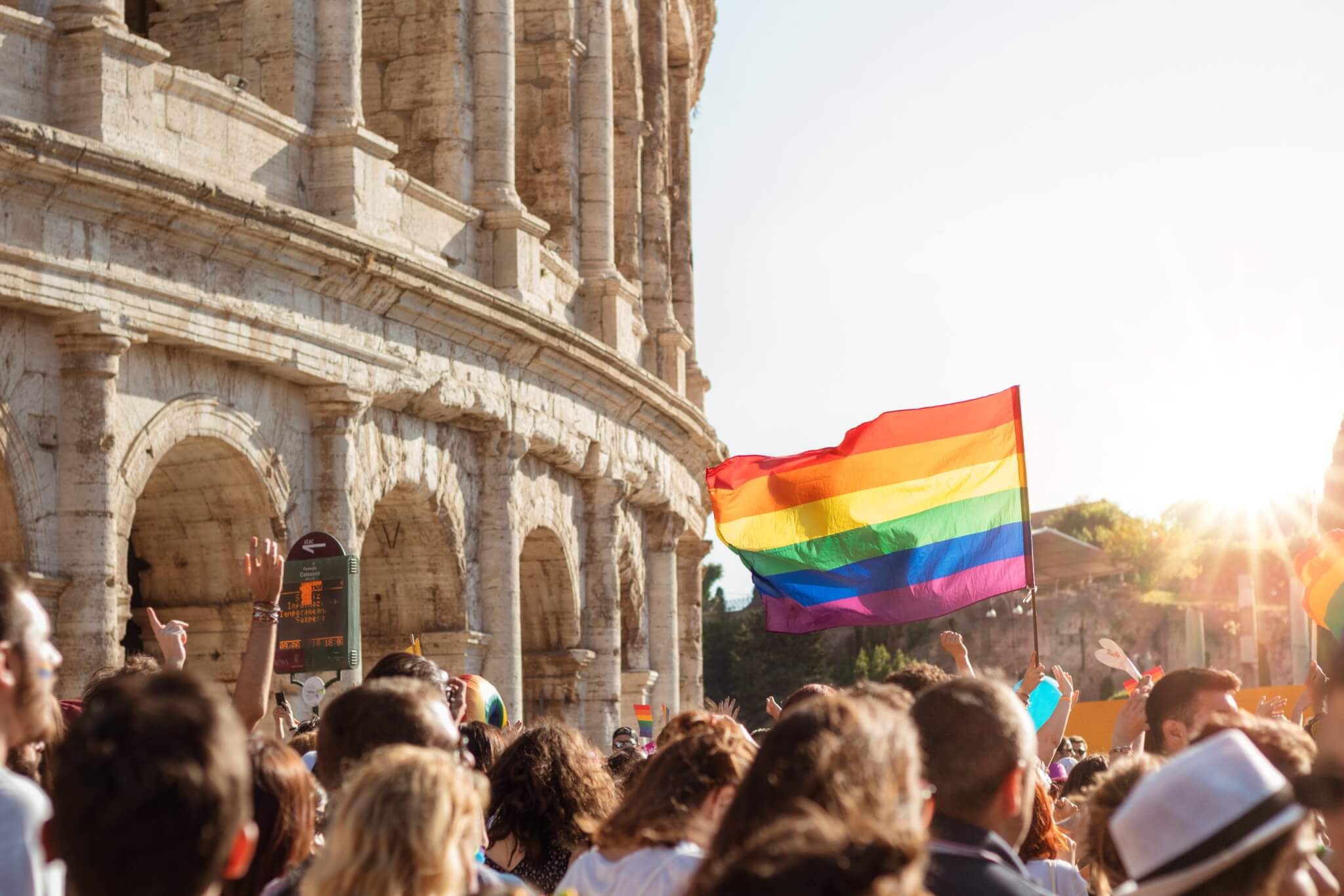 Il Pride non mi rappresenta - luis cortes u3cvo 3MN1Y unsplash scaled - Gay.it