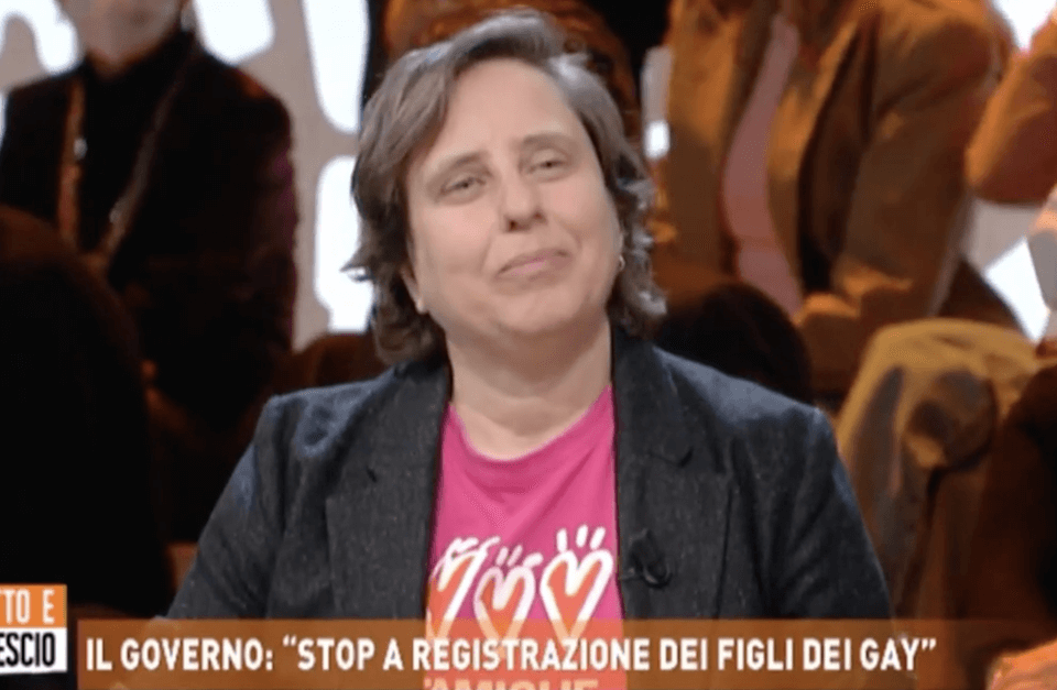 Alessia Crocini di Famiglie Arcobaleno: “Le tv non hanno nessun rispetto di noi, siamo prede tra i leoni” – VIDEO