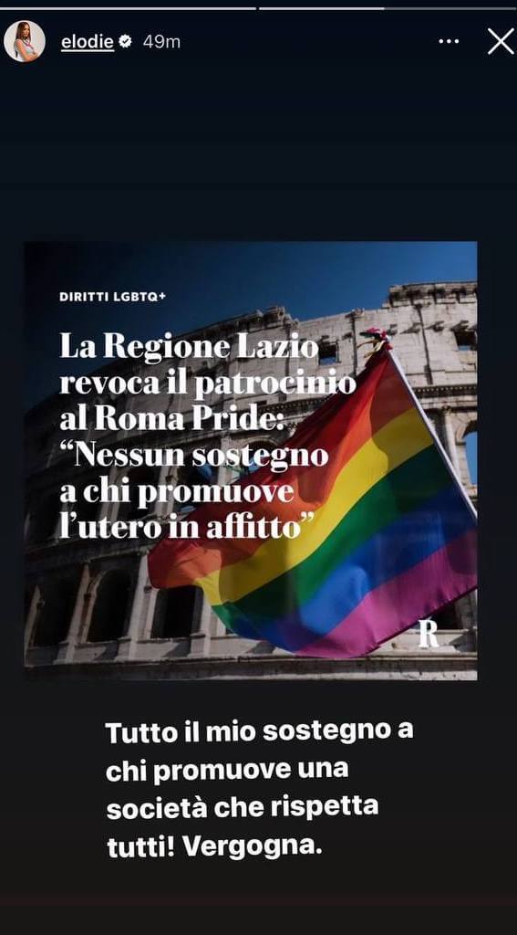 Fratelli d'Italia contro il Pride: "Indottrina i bambini". Elodie: "Vergogna!" - Elodie madrina del Roma Pride 2022 - Gay.it