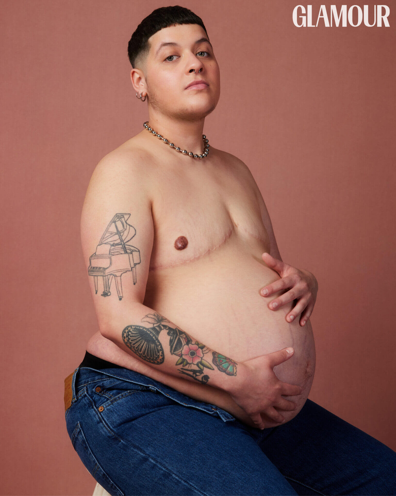 Logan Brown: "Sono un uomo trans incinto ed esisto" - Logan Brown 1 - Gay.it