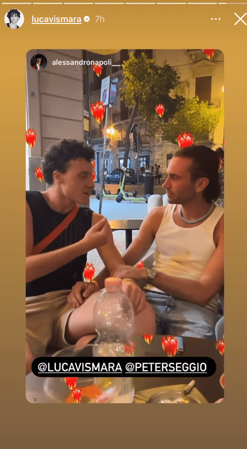 Luca Vismara di Amici si è fidanzato con Peter Seggio, le dolcissime foto social - Luca Vismara di Amici presenta lamato Peter Seggio le foto social 2 - Gay.it