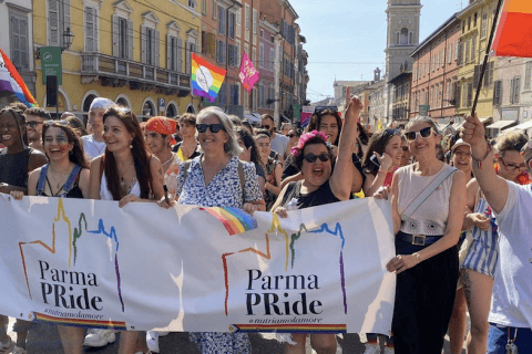 Parma Pride sabato 17 giugno 2023: "Comune co-organizzatore con contributo economico" - l'Intervista - Parma Pride 2023 - Gay.it