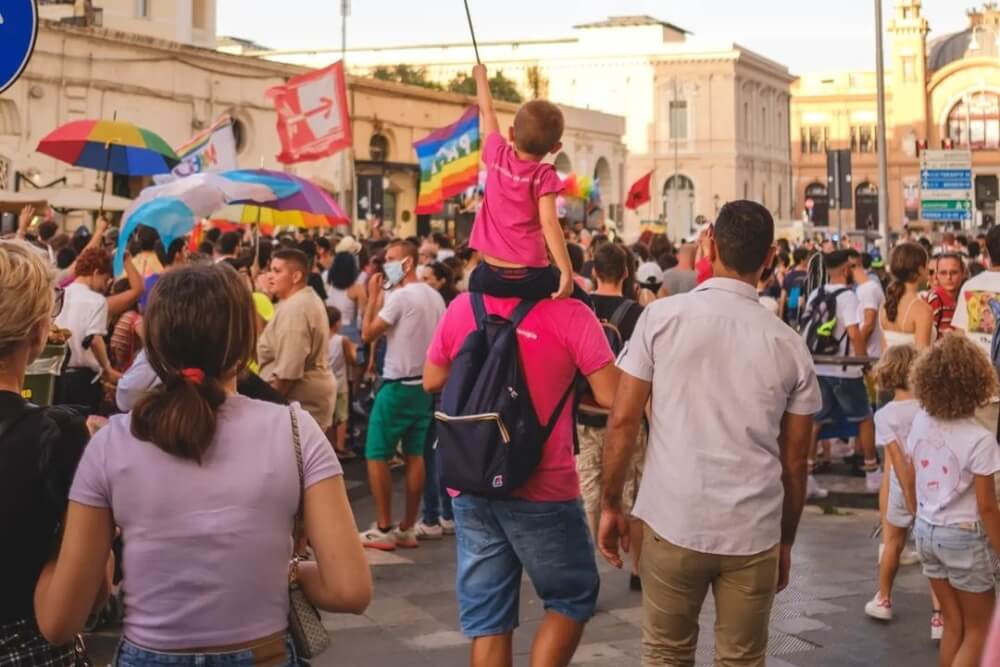 “Non puoi arginare una marea, non puoi fermare il cambiamento”: sabato 17 Giugno il Bari Pride – Intervista