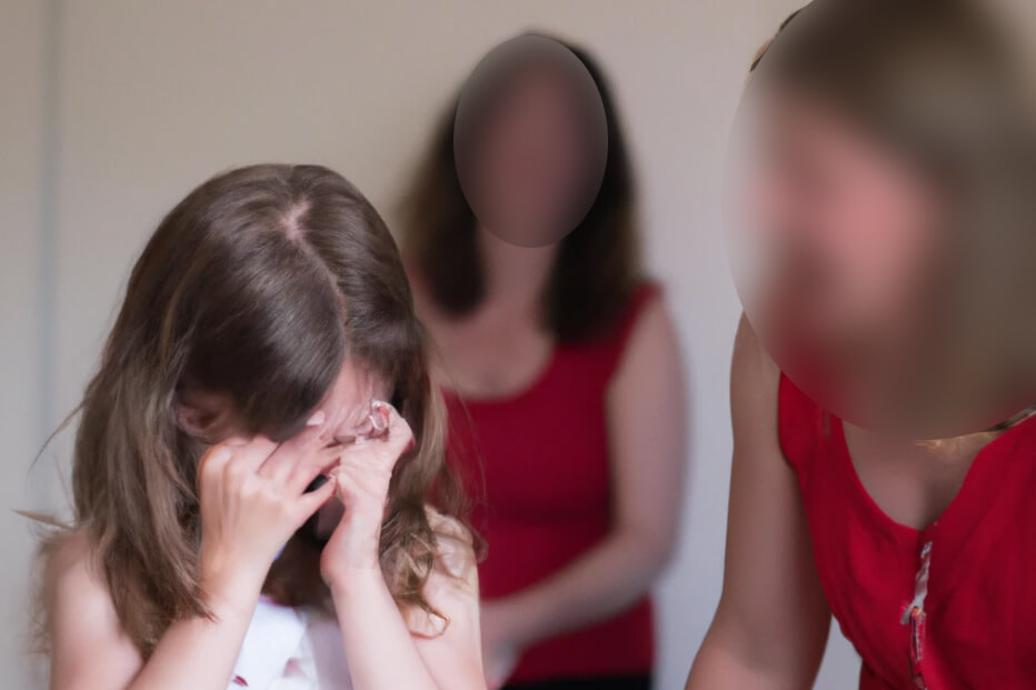Madri separate, la mamma biologica vieta alla mamma intenzionale di vedere le due figlie