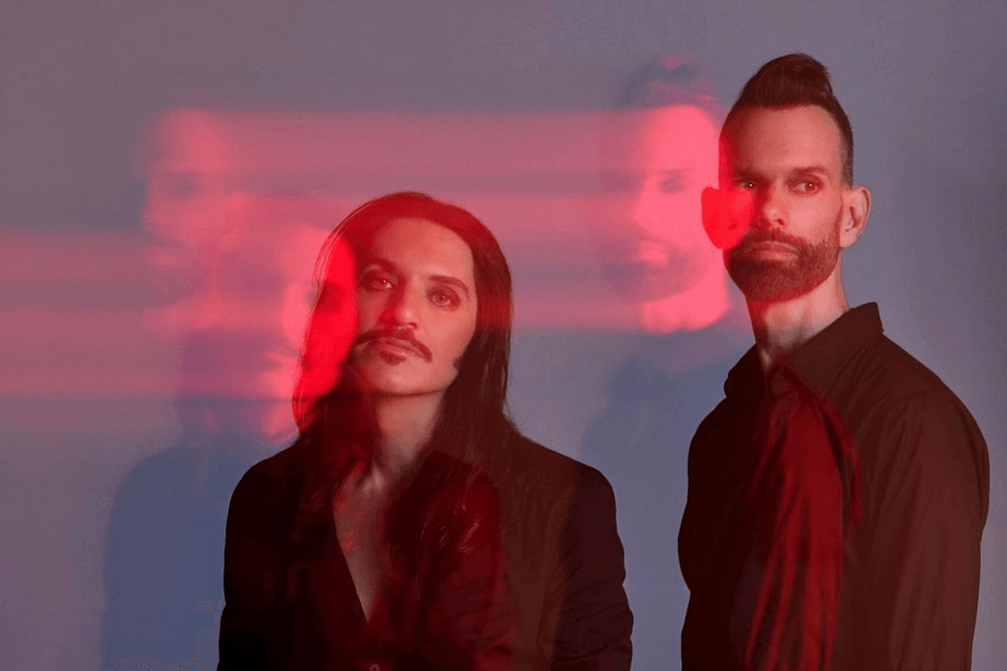 Placebo vs. Giorgia Meloni: “Fascista, razzista, pezzo di m**da” – VIDEO