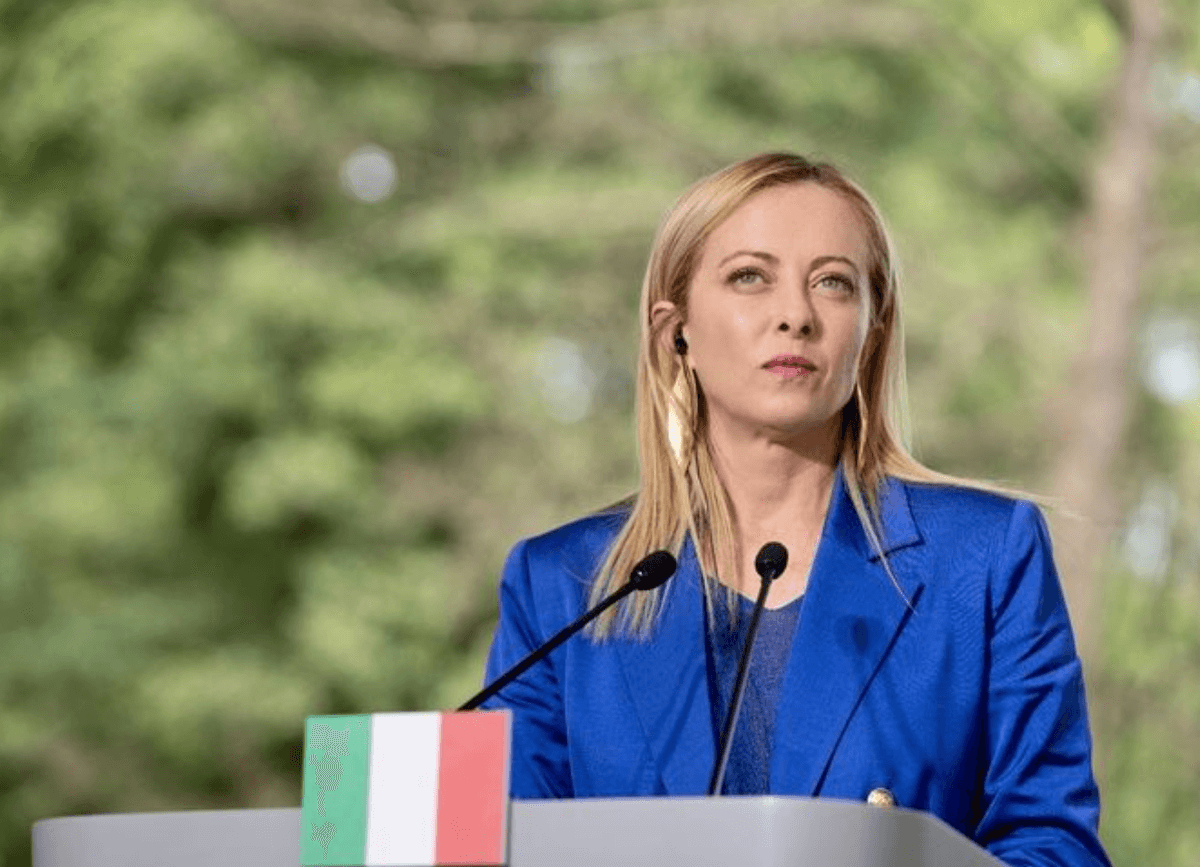 Ipocrisia al governo, Giorgia Meloni da Joe Biden negli USA in cui la GPA è legale e regolamentata in più Stati