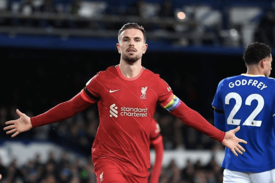 Jordan Henderson, il capitano del Liverpool paladino dei diritti LGBTQIA+ va a giocare in Arabia. È polemica
