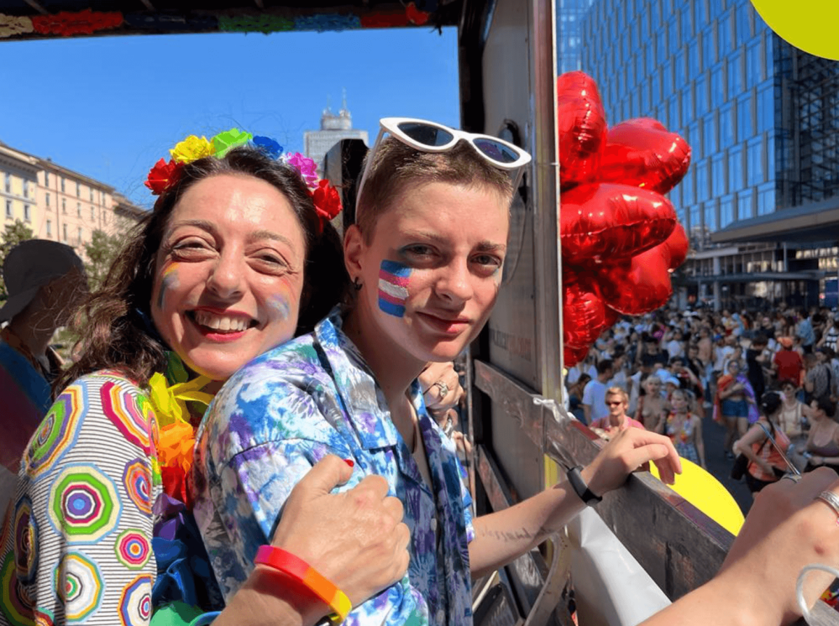 “Mamma se tu lotti con me, io sono qua”, la storia di Annamaria e suo figlio transgender Alessandro